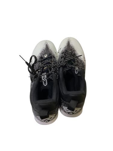 Used Under Armour Adult FB Cleats Black And White Senior 12 11884-S000050503