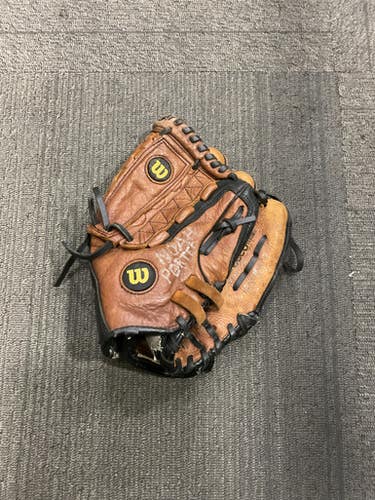 Used Wilson A500 BB/SB Glove RH Throw Brown 11" 11614-S000218883