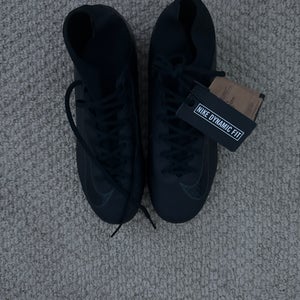 Unisex Size M 8.0 (W 9.0) Nike Mid Top Molded Cleats (New)