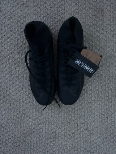 Unisex Size M 8.0 (W 9.0) Nike Mid Top Molded Cleats (New)