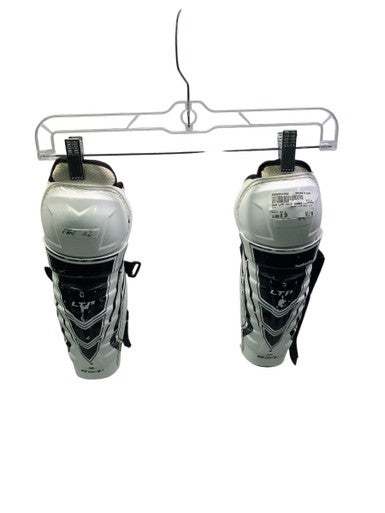 Used CCM LTP SHIN GUARD Junior Shin Guards White 9" 11347-S000252752