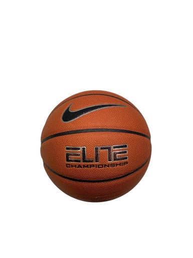 Used Nike Basketball Womens Indoor 11347-S000252826