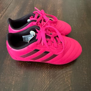 Adidas girls soccer cleats