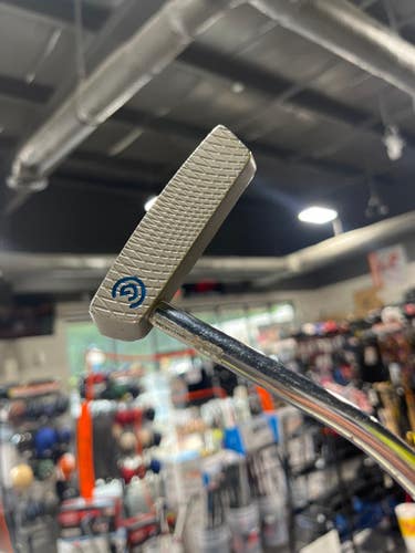 Used Cleveland HUNTINGTON BEACH SOFT 10.5 Mens Putter RH 11825-S000034014
