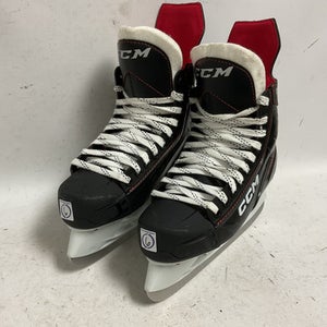 Used CCM JETSPEED FT455 Intermediate Hockey Skate White/Black/Red Intermediate 6.0 11855-S000189157