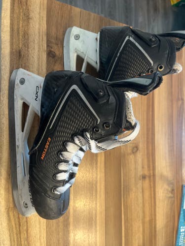Easton Mako II