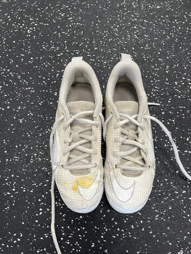 Used Nike LAX Cleats Boys White Junior 01 11849-S000030428