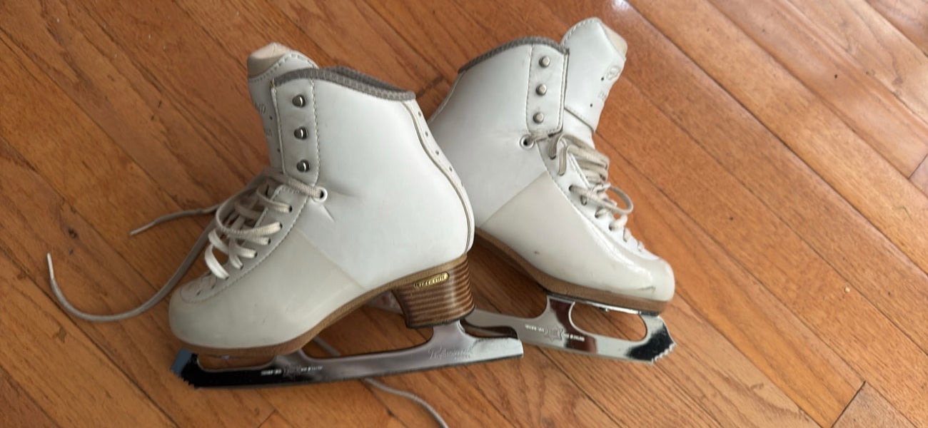 Figure Skates (Used)