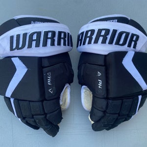 Warrior 14” Pro Stock Alpha Pro Gloves Black HTX5732