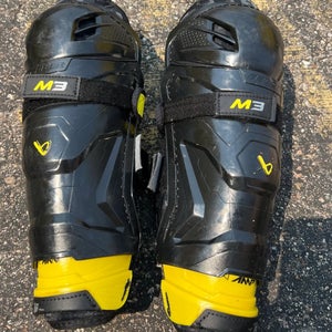 Junior Bauer Supreme M3 Shin Pads 11" (Used)