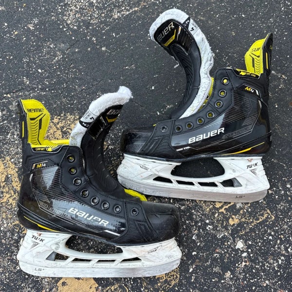 Intermediate Bauer Supreme M4 Hockey Skates | Size 4 Fit 2