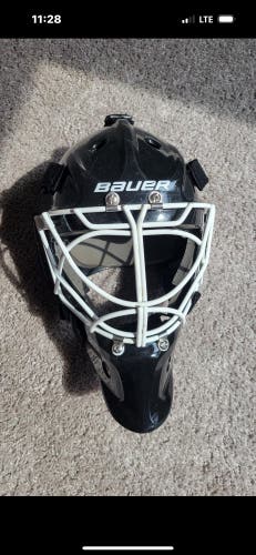 Used Senior Bauer Profile 940x Goalie Mask with Cat Eye Cage
