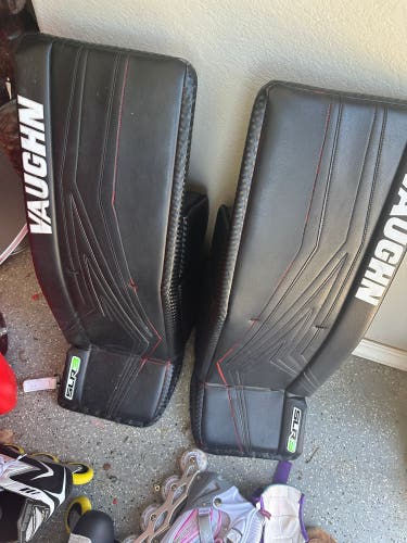 Vaughn Pro Carbon SLR 3 pro pads. Used