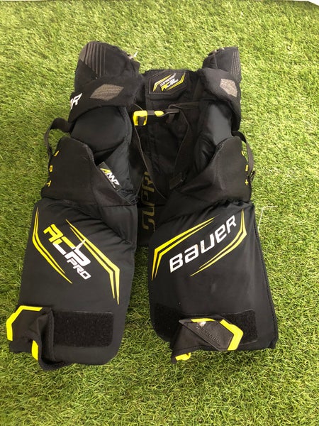 Intermediate Medium Bauer Supreme ACP Pro Girdle (Used)
