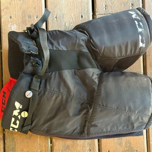 Youth Medium CCM Player Pants