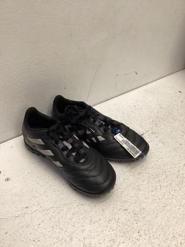 Used Adidas Soccer Turf Shoes Black Junior 01.5 11443-S000196739