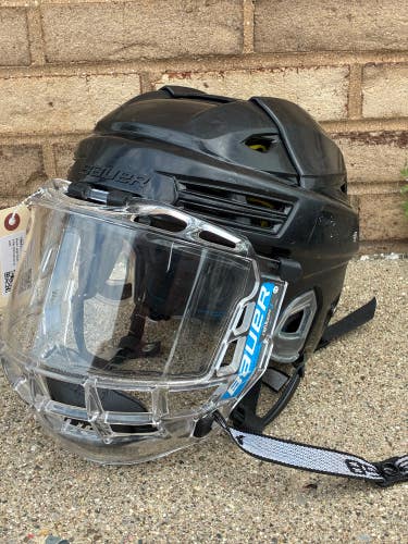 Black Large Bauer Re-Akt 200 Helmet (Used)
