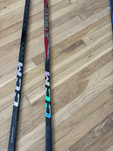 Intermediate CCM JetSpeed FT7 Right Handed Hockey Stick P29 (Used)