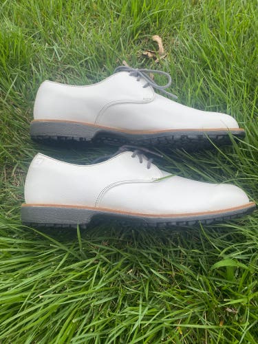 Men's Size M 9.5 (W 10.5) Footjoy FJ Proffesional Golf Shoes (New)