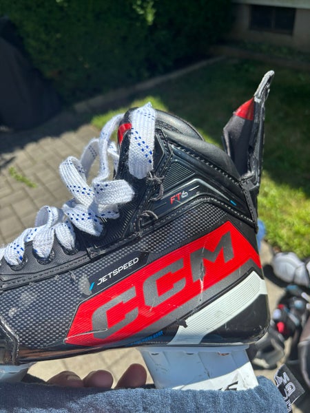 CCM JetSpeed FT6 Hockey Skates Wide Width 7.5 (Used)