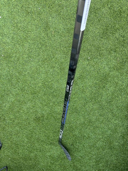 Senior CCM RibCor Trigger 9 Pro Left Hand Hockey Stick P28 (New)