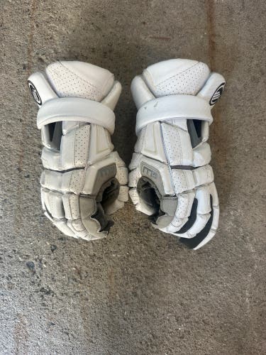 Maverik M6 Lacrosse Gloves