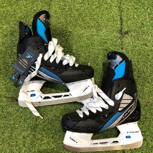 Junior True TF7 Hockey Skates Regular Width Size 5.0 (New)