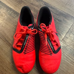 Orange Nike Phantom Cleats Kids 3.5Y (Big Kids / Youth)