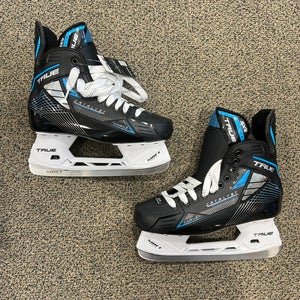 Senior True Catalyst 3X4 Hockey Skates Regular Width 9.0 (New)