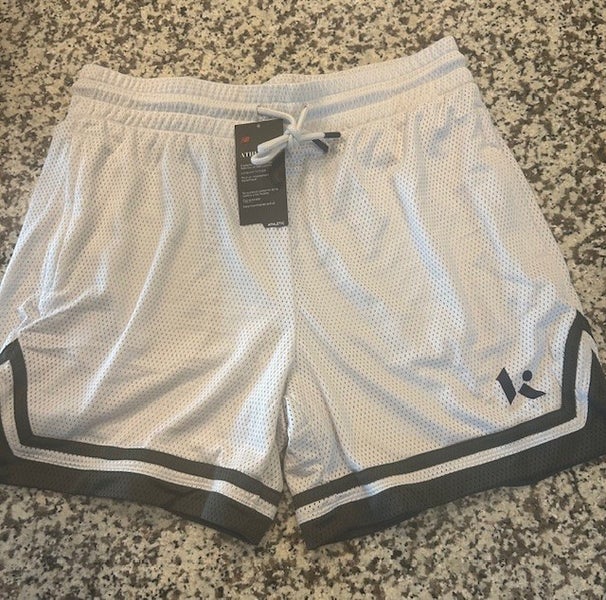 Men's New Balance Klutch Athletics sports basketball shorts mens L large NEW pockets