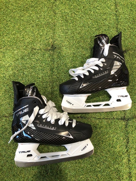 Senior True Catalyst ARC (SMU) Hockey Skates Regular Width 7.0 (New)