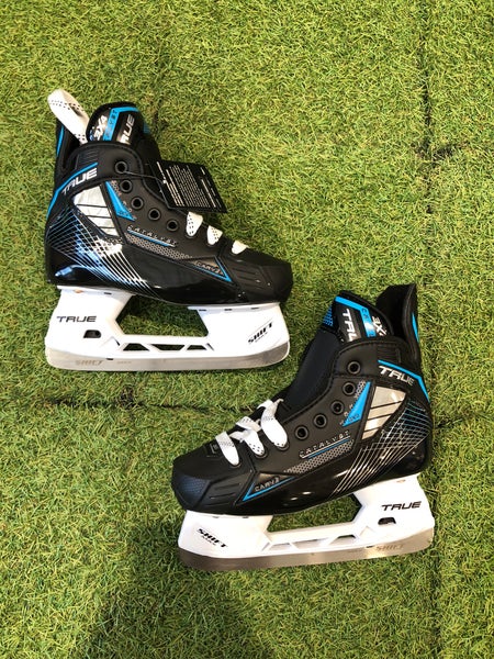 Junior True Catalyst 3X4 Hockey Skates Regular Width Size 2.0 (New)