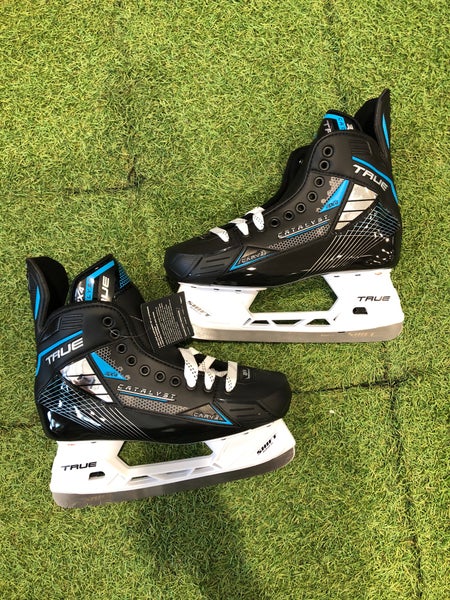 Senior True Catalyst 3X4 Hockey Skates Regular Width 9.5 (New)