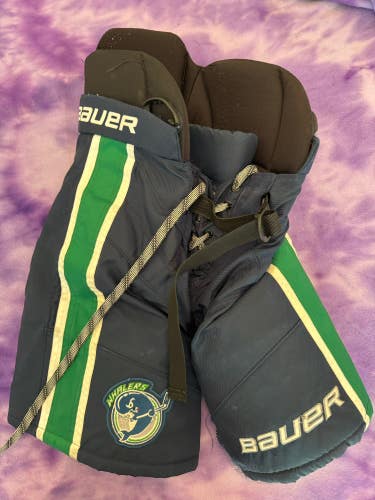 Blue Junior Medium Bauer Hockey Pants (Used)