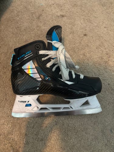 True TF9 Hockey Goalie Skates Size 5