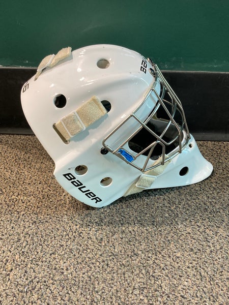 Used Senior Bauer 940 Goalie Mask | Bag Included
