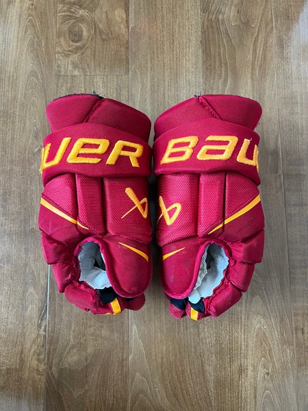 NCAA Pro Stock Bauer Vapor Hyperlite 14” Hockey Gloves - Ferris State Bulldogs