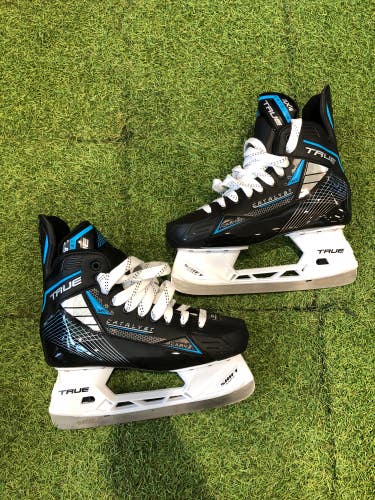 Senior True Catalyst 3X4 Hockey Skates Regular Width 8.5 (New)