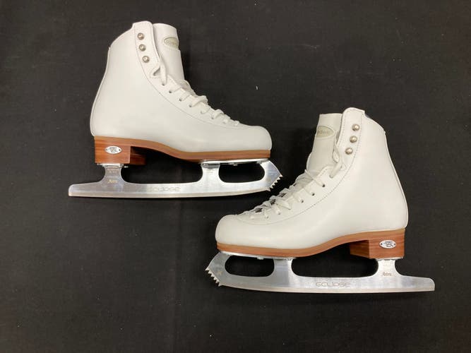 NEW Junior Riedell Eclipse Astra Figure Skates Size 1.5