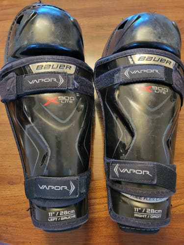 Junior Bauer Vapor x900 Lite 11" Shin Pads (Used)