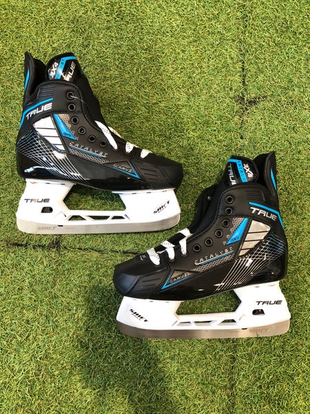Intermediate True Catalyst 3X4 Hockey Skates Regular Width 6.0 (New)