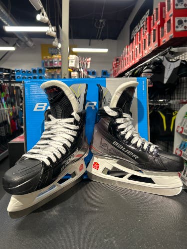 Bauer Vapor X Shift Pro Hockey Skates Regular Width Size 4 (New)