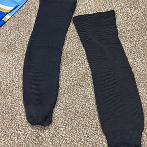 Black  Intermediate  Socks (New)
