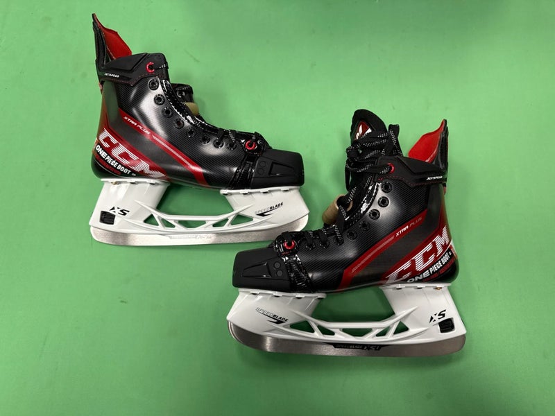 NEW Senior CCM Jetspeed XTRA PLUS Hockey Skates Size 7