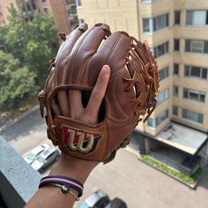 Wilson Staff Hard Ball Infield Glove 11.25" (Made In Japan )