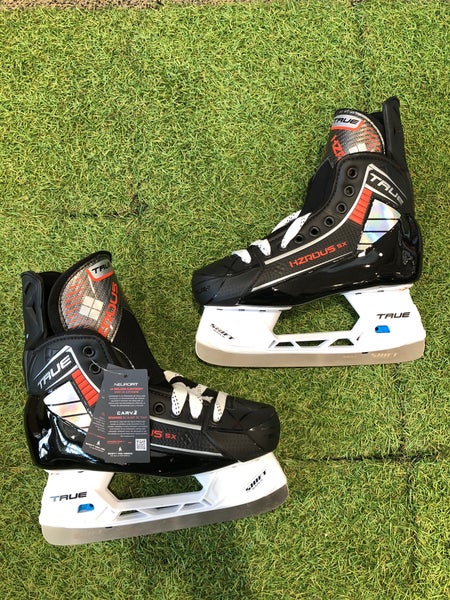 Intermediate True HZRDUS 5X Hockey Skates Regular Width Size 5.5 (New)