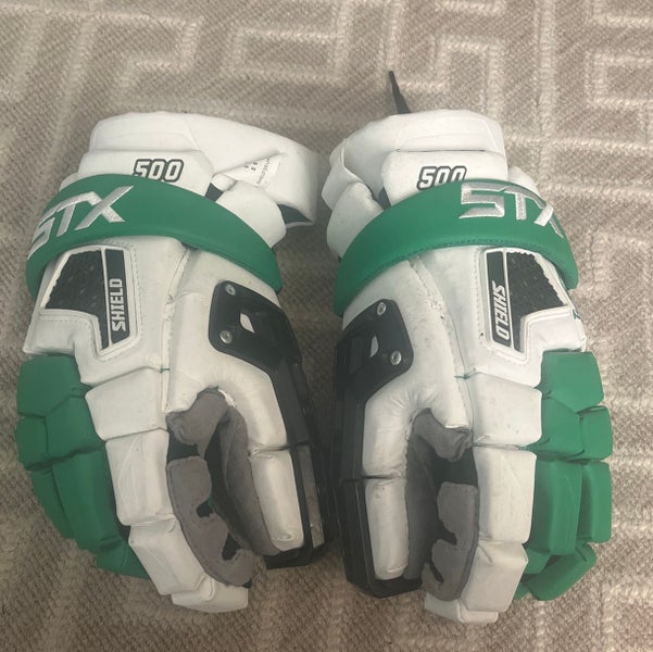 Laxachusetts Goalie Gloves Size 13