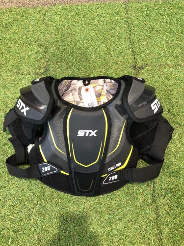 Medium Youth STX Stallion 200+ Shoulder Pads (Used)