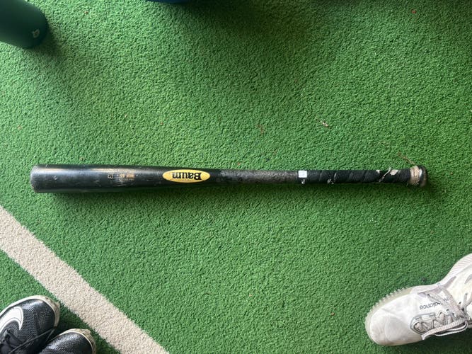 Baum Bat (with Grip) 33/30 -3