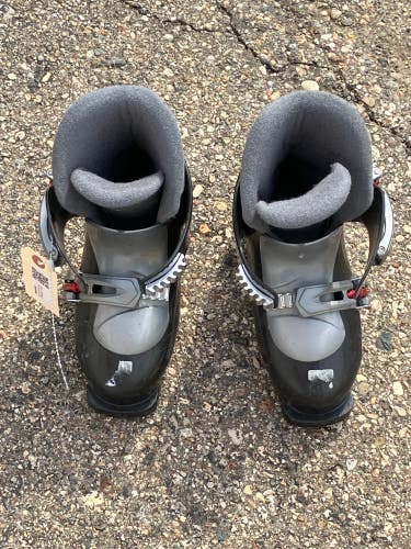 Kid's HEAD Carve x2 Ski Boots (Used)